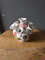 Delftse Tulpenvaas met Tulpen & Vlinders, Huis en Inrichting, Woonaccessoires | Vazen, Ophalen of Verzenden, Overige kleuren, Aardewerk of Porselein