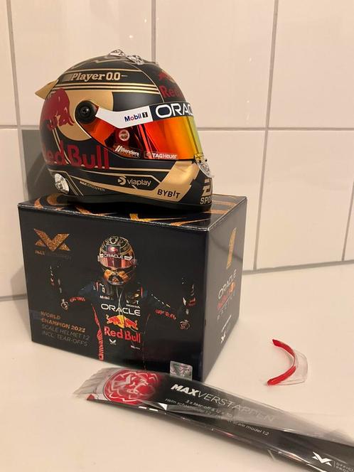 2023 Wereldkampioenschapshelm 1:2 Helm Max Verstappen, Verzamelen, Automerken, Motoren en Formule 1, Zo goed als nieuw, Ophalen of Verzenden