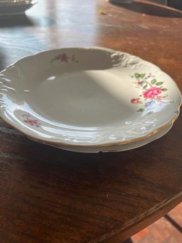 Vintage Pools Bord met Bloemmotief beschikbaar voor biedingen