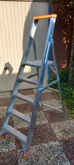 Stevige trap, Doe-het-zelf en Verbouw, Ladders en Trappen, Ophalen of Verzenden, Gebruikt, Trap, Minder dan 2 meter