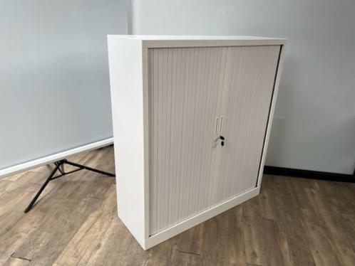 Roldeurkast 135 hoog wit, Huis en Inrichting, Kasten | Ladekasten, Gebruikt, 100 tot 150 cm, 25 tot 50 cm, Metaal, 5 laden of meer