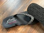Bijna nieuw. Skechers slippers, teenslippers, maat 38, Kleding | Dames, Schoenen, Skechers, Zwart, Zo goed als nieuw, Ophalen