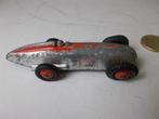 1946 Dinky Toys 23A FORMULE 1 RACING CAR., Ophalen of Verzenden, Gebruikt, Auto, Dinky Toys