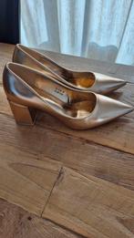 Schoenen kleur  champagne mt 39, Ophalen, Overige kleuren, Nieuw, Schoenen met hoge hakken