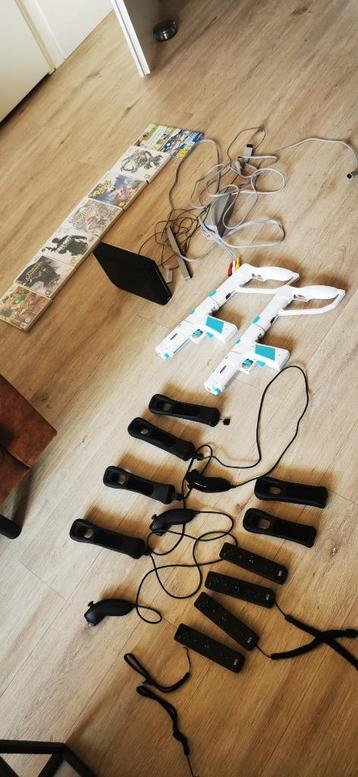 Nintendo Wii Black Edition met veel accessoires beschikbaar voor biedingen