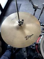 Zildjian A new beat 14" Hihat Bekkens, Muziek en Instrumenten, Drumstellen en Slagwerk, Ophalen of Verzenden, Gebruikt, Overige merken
