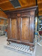 Pastoorskast Drentse kast notariskast palissander, Ophalen