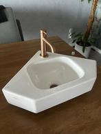 Witte Hoek Wastafel + Kraan, Huis en Inrichting, Overige materialen, Wit, Overige typen, Nieuw