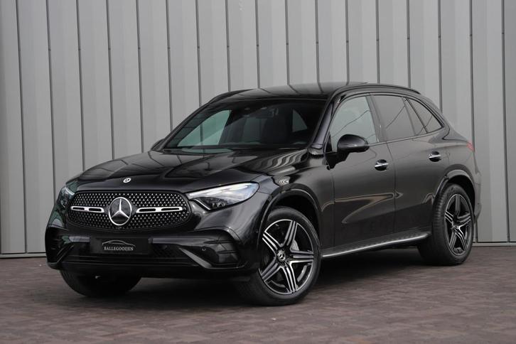 Mercedes-Benz GLC 300 AMG 4-Matic | 258PK | Luchtvering | Ac, Auto's, Mercedes-Benz, Te koop, GLC, 360° camera, 4x4, ABS, Achteruitrijcamera