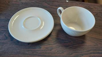 Wedgwood windsor  2 schotel 1 kop beschikbaar voor biedingen