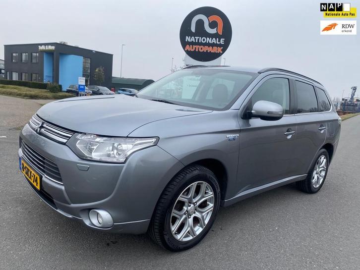 Mitsubishi Outlander 2013 | 2.0 PHEV Intense + | AUTOMAAT |, Auto's, Mitsubishi, Bedrijf, Te koop, Outlander, 4x4, ABS, Achteruitrijcamera