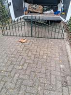 Dubbele sierpoort, Ophalen, Zo goed als nieuw, IJzer