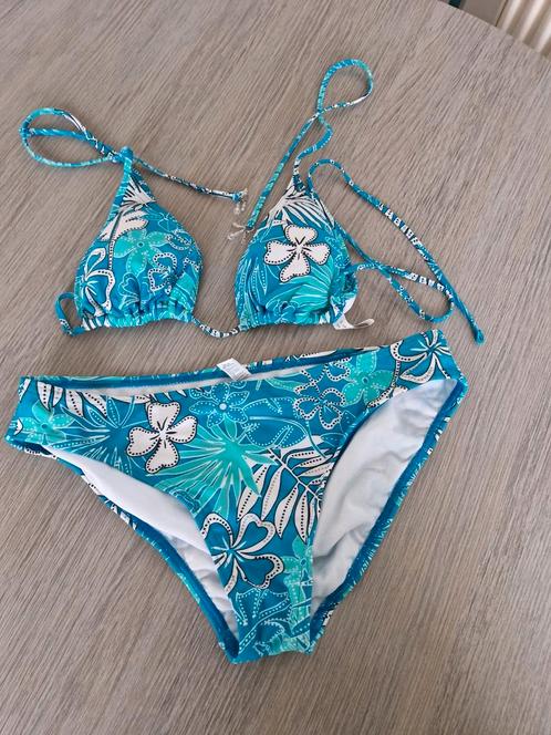 Bikini Esprit maat 40 blauw, Kleding | Dames, Badmode en Zwemkleding, Nieuw, Bikini, Blauw, Ophalen of Verzenden
