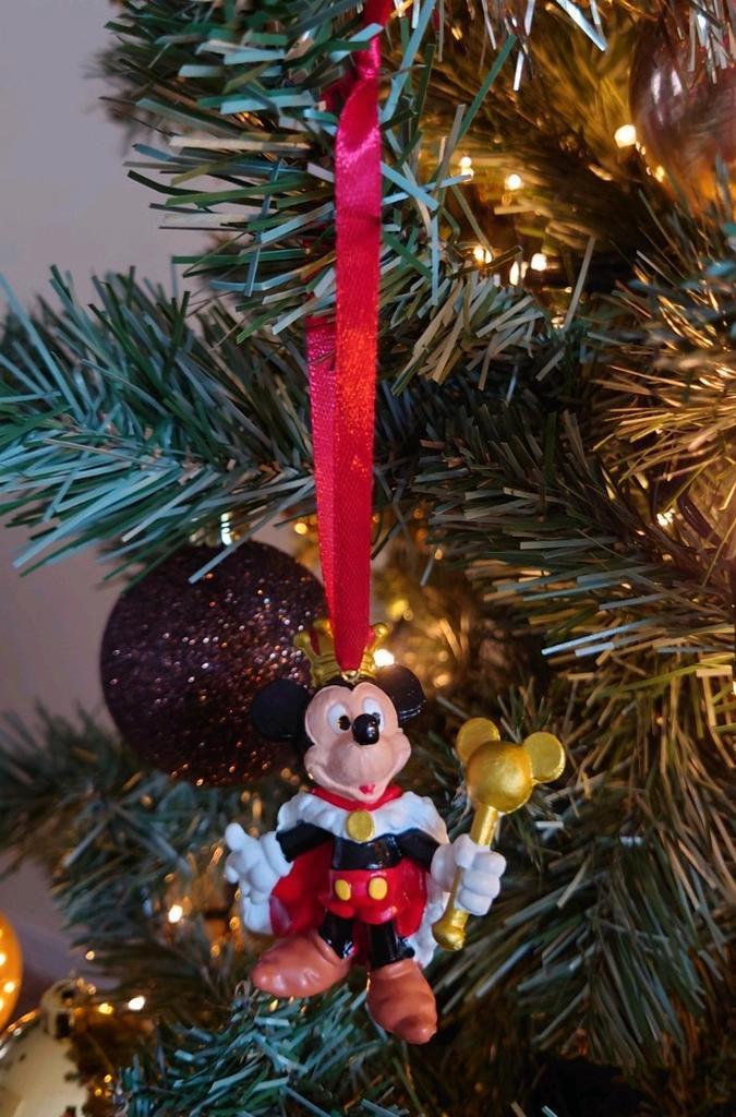 Disney Mickey Mouse kerst ornament hanger kerstbal, Verzamelen, Disney, Zo goed als nieuw, Mickey Mouse, Ophalen of Verzenden