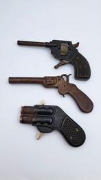 3 antieke speelgoed pistooltjes, Ophalen of Verzenden