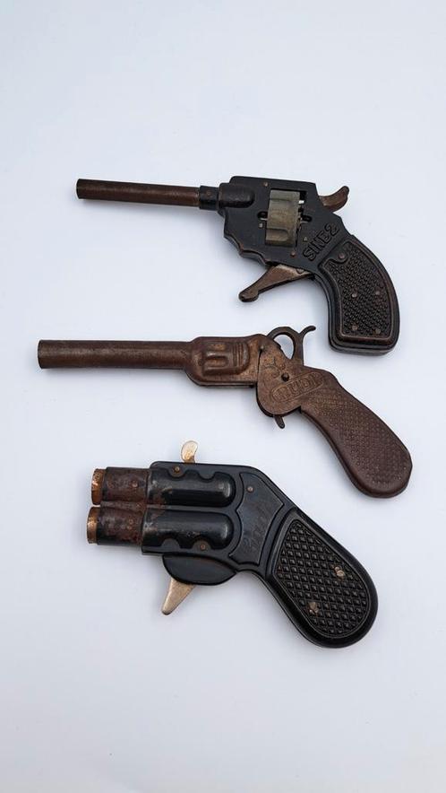 3 antieke speelgoed pistooltjes, Antiek en Kunst, Antiek | Speelgoed, Ophalen of Verzenden
