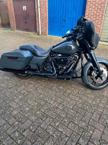 Streetglide special 