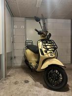 Vespa sprint full option 14681km!, Fietsen en Brommers, Ophalen of Verzenden