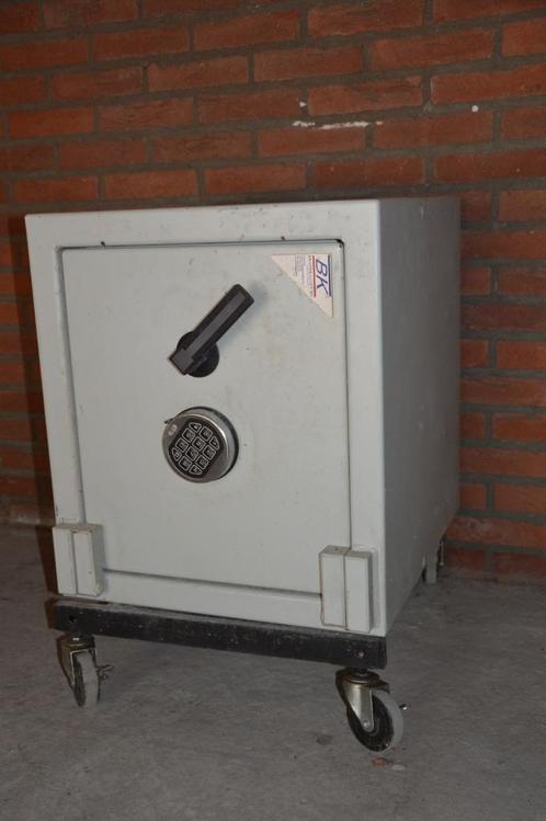 kluis, Huis en Inrichting, Brandblussers en Brandkasten, Gebruikt, Brandkast, Ophalen