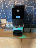 Gio instant koffiemachine, Witgoed en Apparatuur, Koffiezetapparaten, Ophalen, Overige typen, 10 kopjes of meer, Koffiemachine