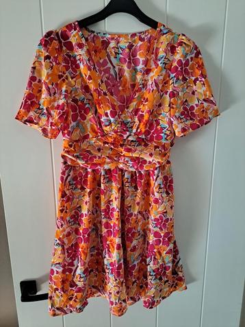 Nieuw Shein bloemen jurkje maat M beschikbaar voor biedingen