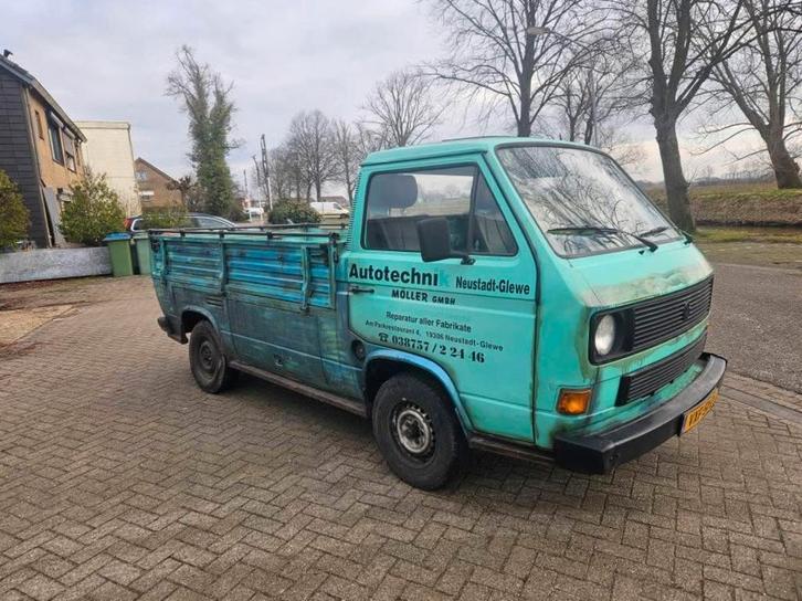 Vw Transporter t3 pickup bj 81 4500,00 euro, Auto's, Oldtimers, Particulier, Volkswagen, Diesel, Overige carrosserieën, Handgeschakeld