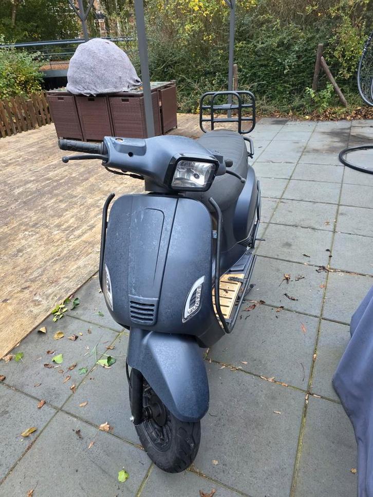 Senzo RivaLux special S Grijs 2019 Opknapper, Fietsen en Brommers, Snorfietsen en Snorscooters, Gebruikt, Overige merken, Benzine