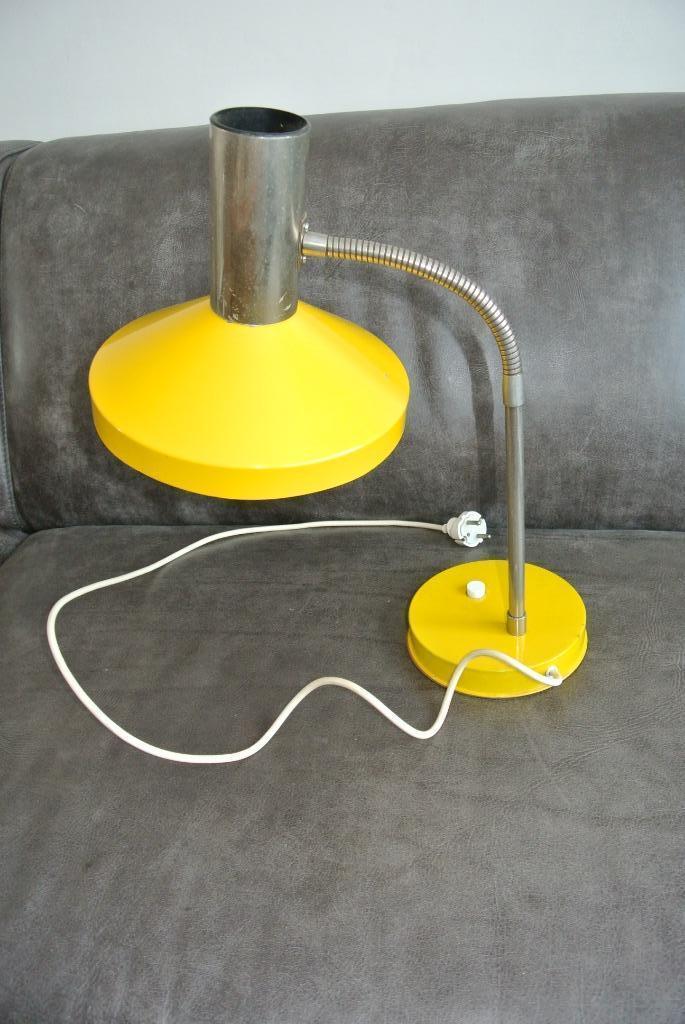 Retro tafellamp geel metaal Space Age tafellamp, Huis en Inrichting, Lampen | Tafellampen, Gebruikt, Minder dan 50 cm, Metaal