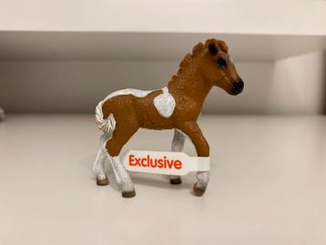 Schleich Exclusive ijslander veulen met vaan 41385 beschikbaar voor biedingen