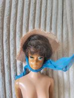 Vintage barbie hoed, Verzamelen, Poppen, Ophalen of Verzenden, Zo goed als nieuw