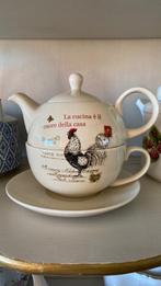 Theepot en kop - tea for one, Huis en Inrichting, Keuken | Servies, Gebruikt, Keramiek, Overige typen, Ophalen of Verzenden