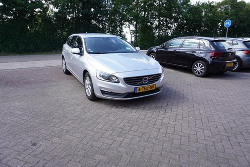 Volvo V60 1.6 T3 TREKHAAK CRUISE CLIMA NAVI PDC (bj 2014), Auto's, Volvo, Bedrijf, Te koop, V60, ABS, Airbags, Airconditioning