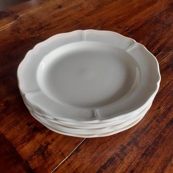 Wedgwood QUEENS PLAIN ontbijt/fruitborden Ø 21 cm beschikbaar voor biedingen