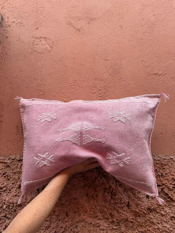 Kussenhoes roze Marokko, Huis en Inrichting, Woonaccessoires | Kussens, Nieuw, Roze, Rechthoekig, Ophalen of Verzenden