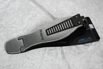Roland Hihat controler  FD-8   <25251240> beschikbaar voor biedingen