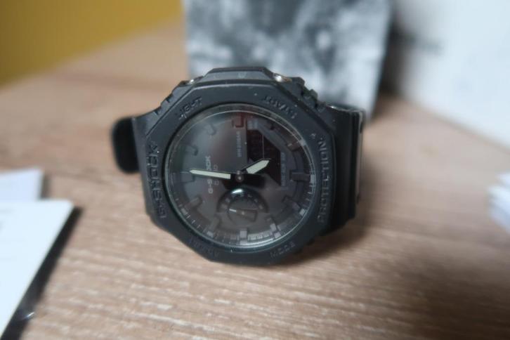 Casio GA 2100, Sieraden, Tassen en Uiterlijk, Horloges | Heren, Zo goed als nieuw, Polshorloge, Casio, Kunststof, Kunststof, Ophalen of Verzenden