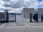 Tijdelijk:Luxe veilige garagebox Werkplaats (21 m²) in Tiel, Ophalen, Nieuw