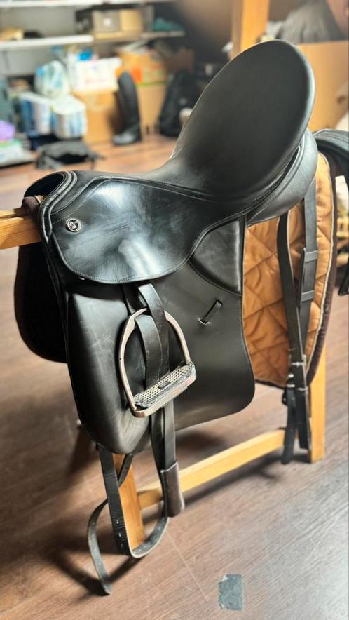 Kieffer dressuurzadel, Dieren en Toebehoren, Paarden en Pony's | Zadels, Gebruikt, Dressuur, Ophalen