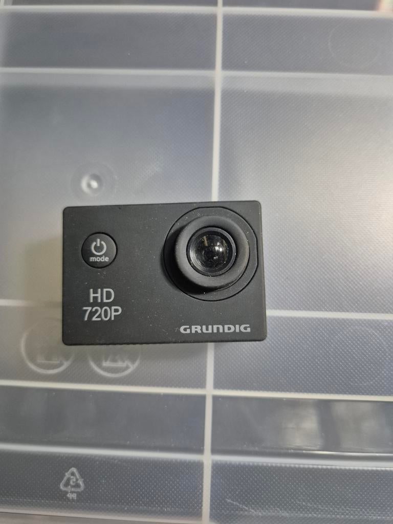 Grundig HD 720P Action Camera - Gebruikt, Audio, Tv en Foto, Actiecamera's, Ophalen of Verzenden, Gebruikt, Overige merken