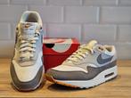 Nike Air Max 1 Light Iron Ore Flat Pewter Maat EUR 44,5., Kleding | Heren, Schoenen, Nike air max, Wit, Ophalen of Verzenden, Sneakers of Gympen
