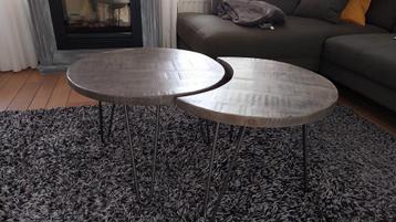 Salontafel beschikbaar voor biedingen