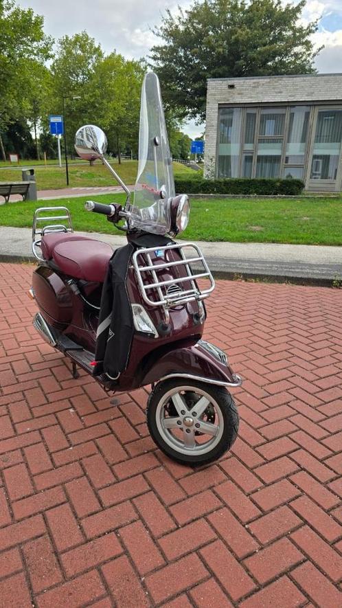 Vespa LXV Touring 4T – 2012 – 11.650 km – 1e eigenaar, Fietsen en Brommers, Scooters | Vespa, Gebruikt, Vespa LXV, Benzine, Ophalen