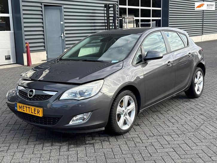 Opel Astra 1.4 Turbo Edition, airco, cruise control, Auto's, Opel, Bedrijf, Te koop, Astra, ABS, Airbags, Airconditioning, Boordcomputer