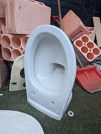 Gebruikte hangende toiletpot - Tweede kans!, Doe-het-zelf en Verbouw, Sanitair, Ophalen of Verzenden, Gebruikt, Toilet