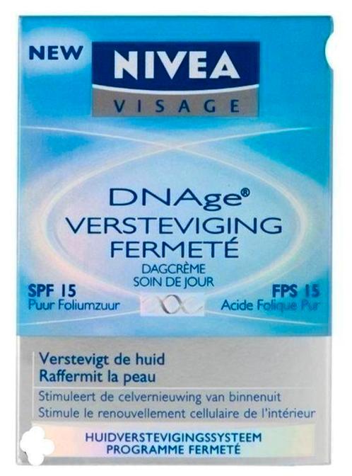 Nivea visage Dnage dag/nachtcrème 50ml (2 voor €15,-), Sieraden, Tassen en Uiterlijk, Uiterlijk | Gezichtsverzorging, Nieuw, Verzorging