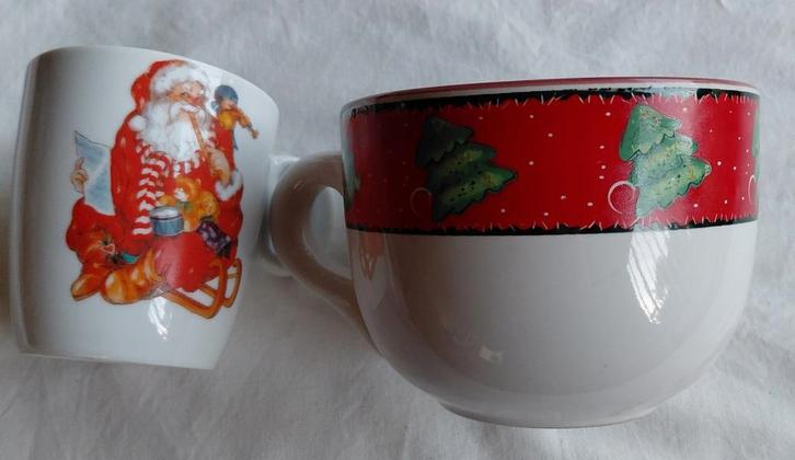 Jaren 80 grote kerst soepkom groene dennenboom mok kerstman, Diversen, Kerst, Zo goed als nieuw, Ophalen of Verzenden