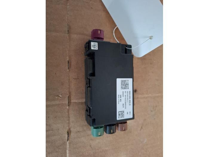 Antenne Versterker van een Volkswagen Polo, Auto-onderdelen, Elektronica en Kabels, Volkswagen, Gebruikt, 3 maanden garantie, Verzenden