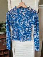 Gina Tricot Top – Wervelpatroon – Blauw – Maat XS- 2yk- 2yks, Ophalen of Verzenden, Lange mouw, Maat 34 (XS) of kleiner, Gedragen