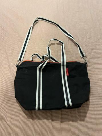 Reisenthel Luiertas Zwart/Wit beschikbaar voor biedingen