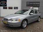 Volvo V70 2.4 Edition Classic Volleder Stoelverwarm Trekhaak, Auto's, Zwart, 1470 kg, Euro 4, Zilver of Grijs